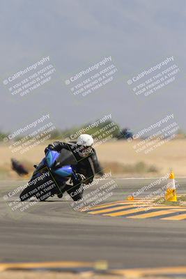 media/Sep-30-2023-SoCal Trackdays (Sat) [[636657bffb]]/Turn 15 (1120am)/